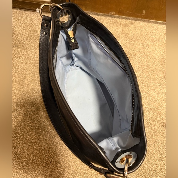 Coach Hampton Bag - Picture 9 of 9